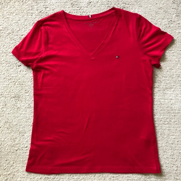 Tommy Hilfiger Short Sleeve T-shirt. - Picture 1 of 2
